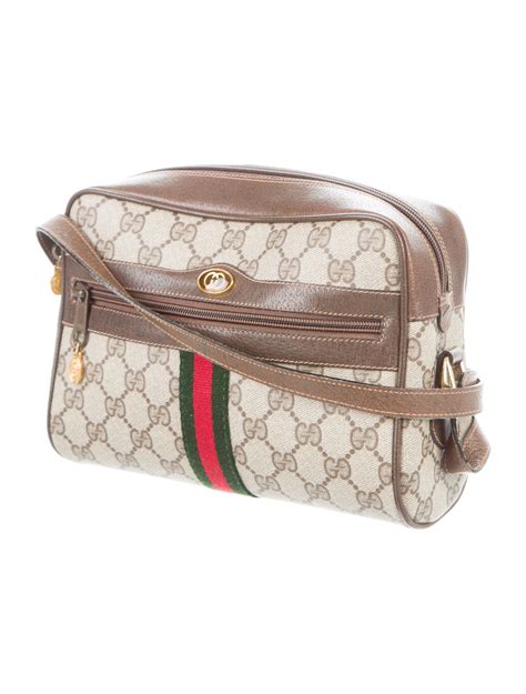 gucci bee gg crossbody purse|gucci crossbody purses.